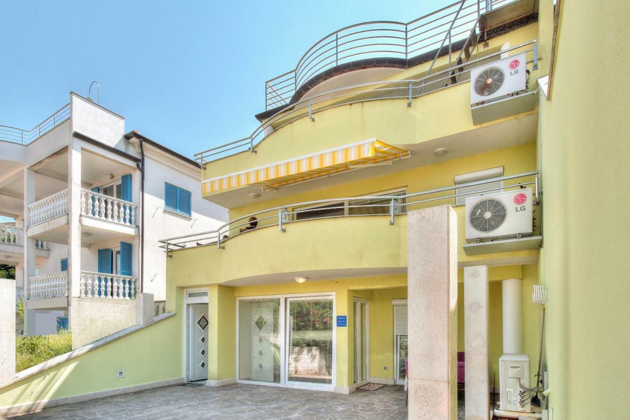 Apartment Katarina Цървени Връх Екстериор снимка