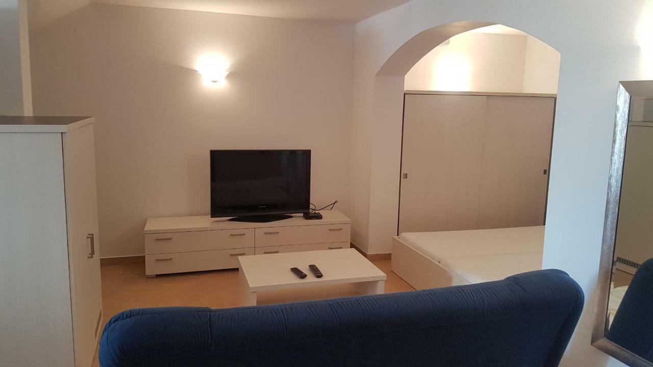 Apartment Katarina Цървени Връх Екстериор снимка